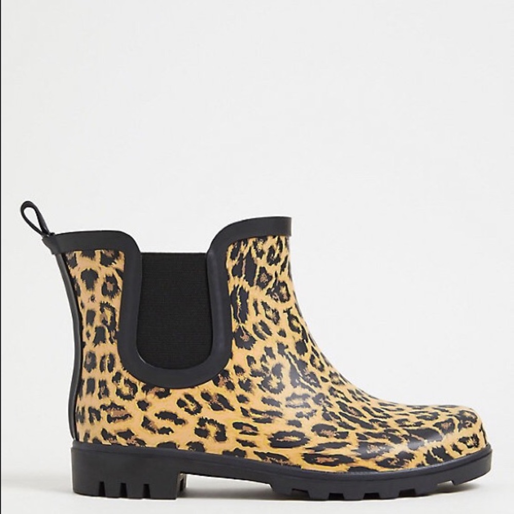 Leopard Print Chelsea Rain Boots Size 7